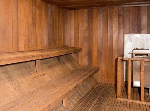 St Anton Wooded View 2-bedroom With Lockers Mammoth Lakes